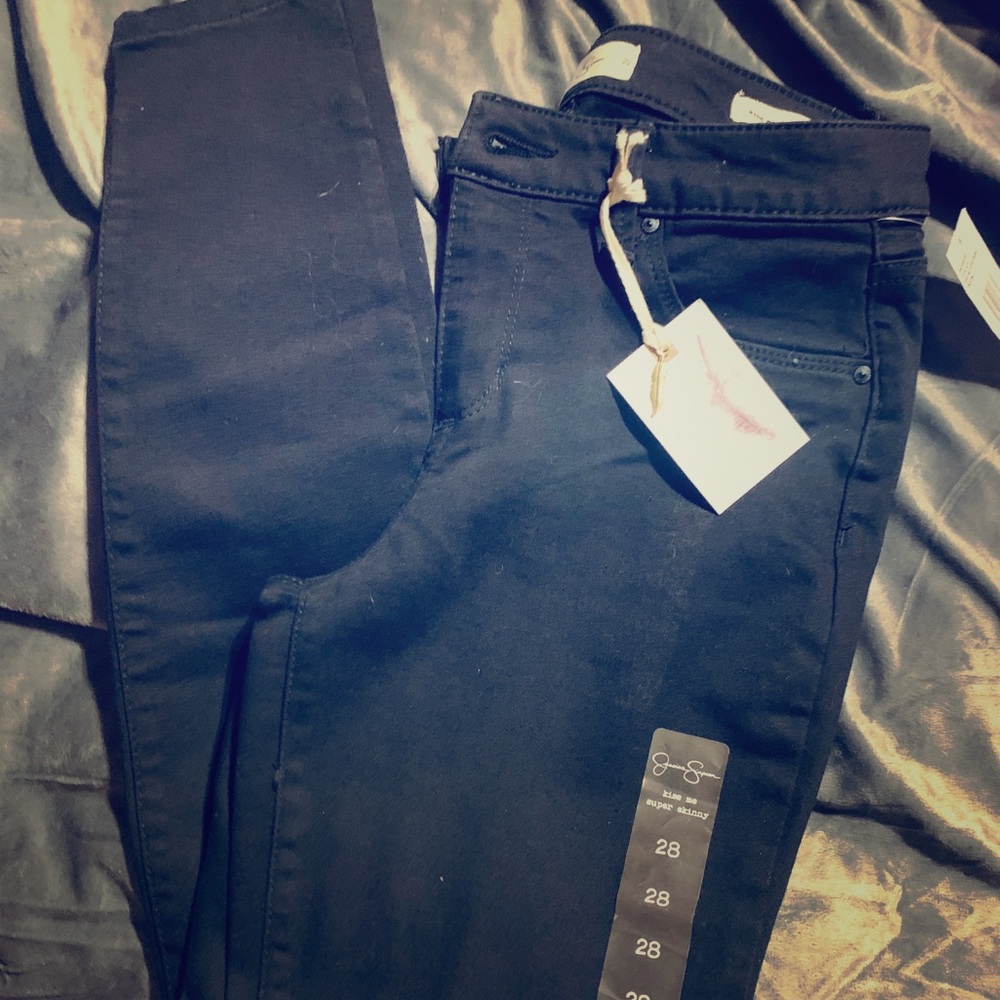Jessica Simpson KISS me super skinny jeans